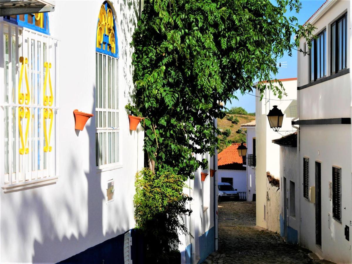B&B Casa Escondida, Adults Only Алте Екстериор снимка
